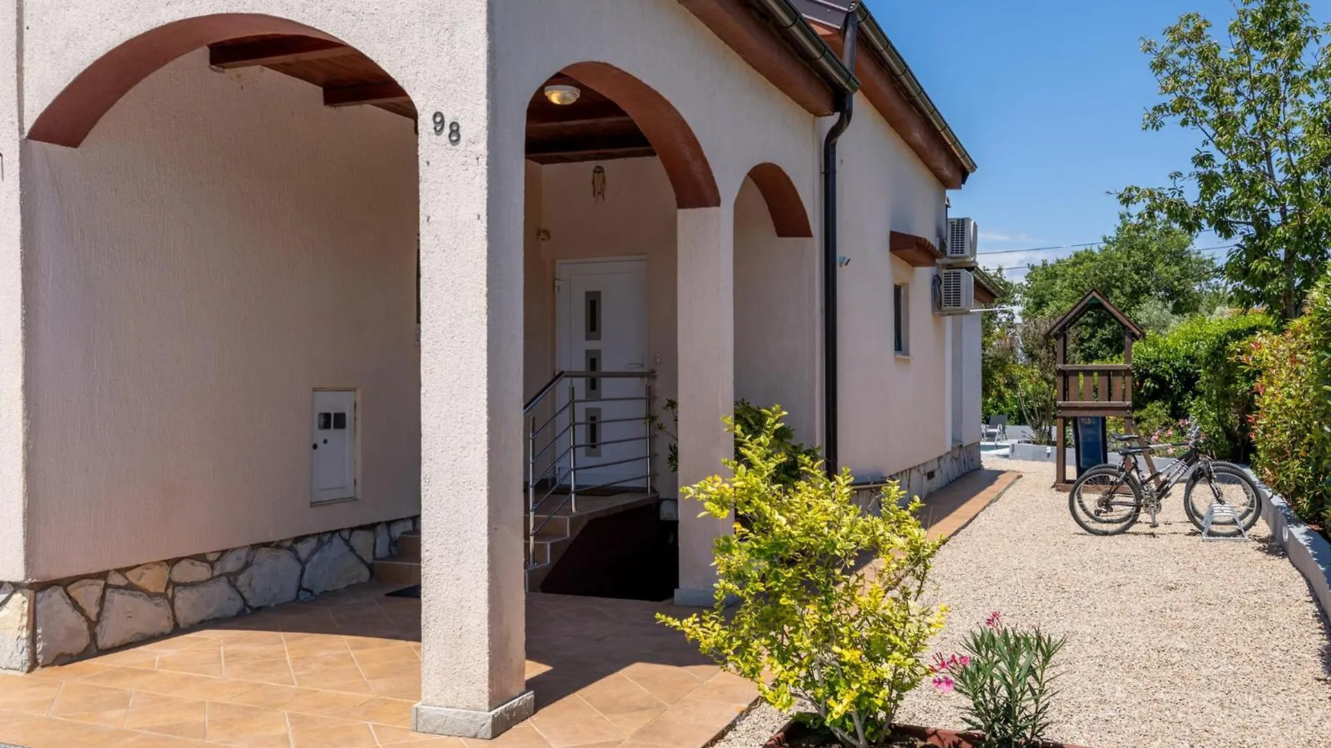 Villa Zavala Brzac